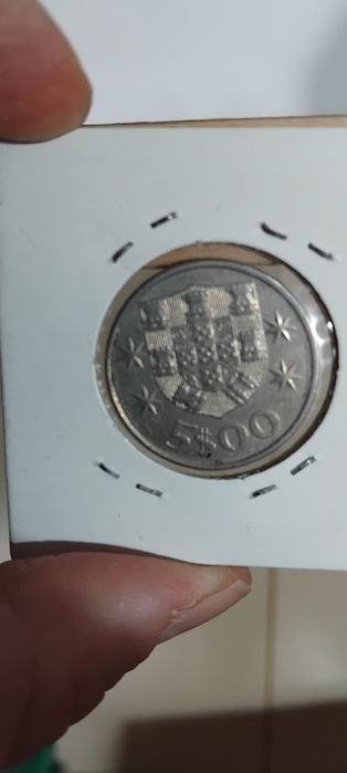 Moeda 5 escudos 1979