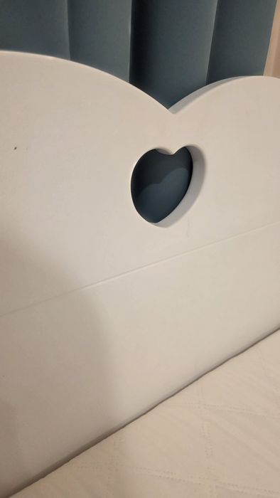 Łóżko jednoosobowe