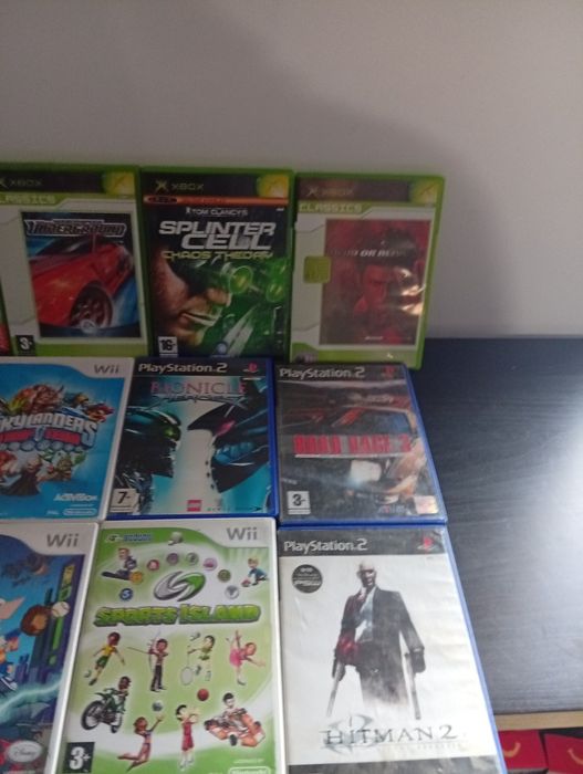 Conjunto de caixas para jogos.