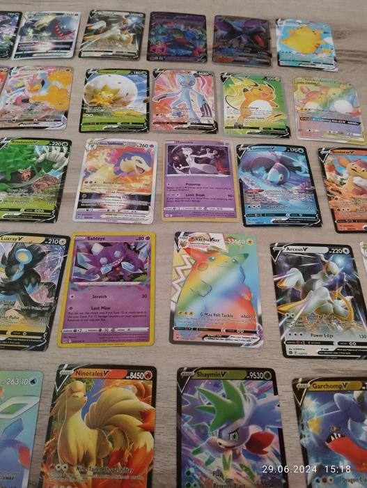 Karty Pokemon Pokemony