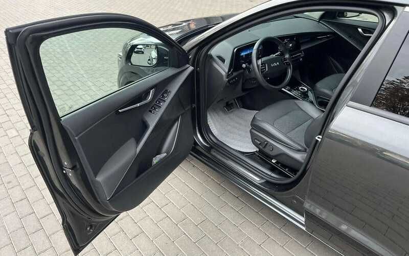 Продам Kia Niro 2022