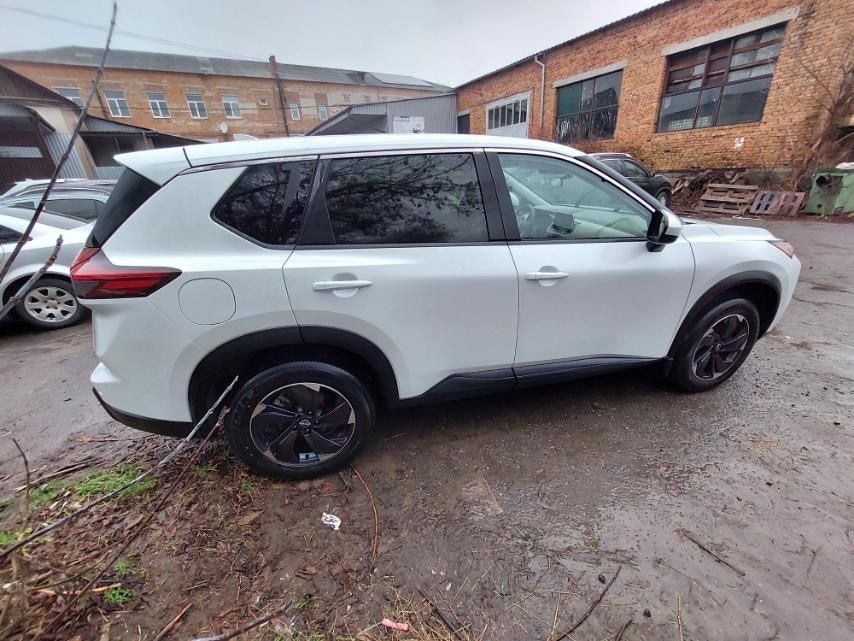 Продам диски Nissan Rogue T33 ресталінг R18 235/60r18 dunlop grandtrek