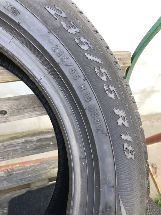 Шини 18 235/55 Pirelli 2023р.