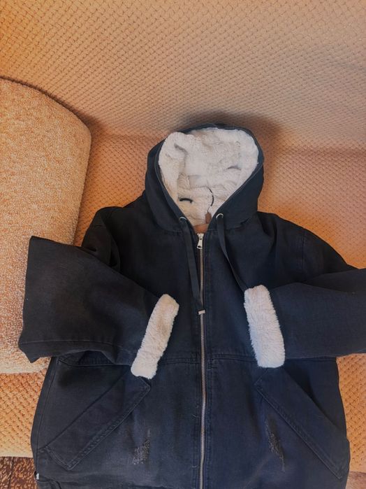 Продам зимову джинсовку