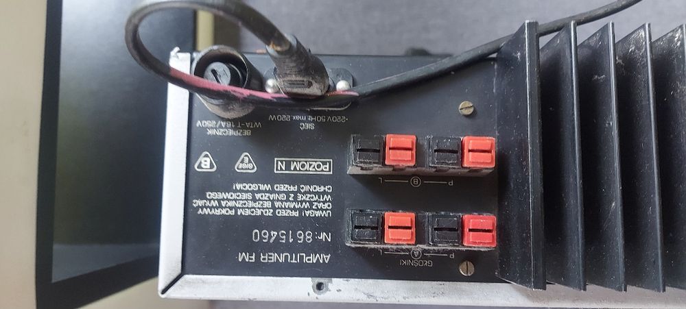 Sprzedam amplituner radmon