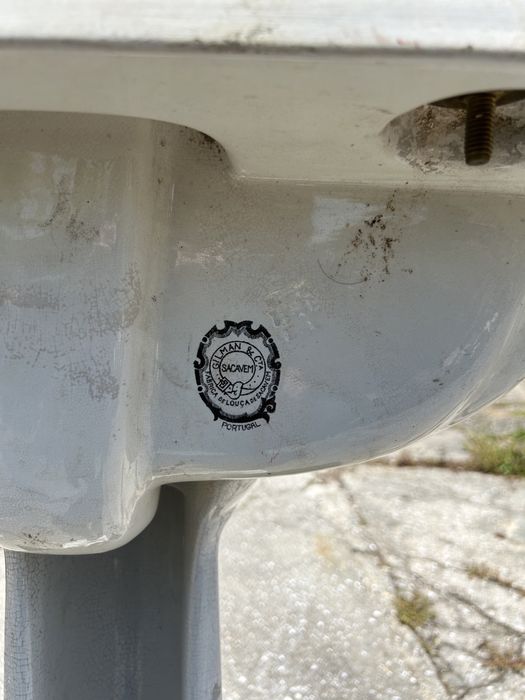 Lavatorio de coluna  antigo