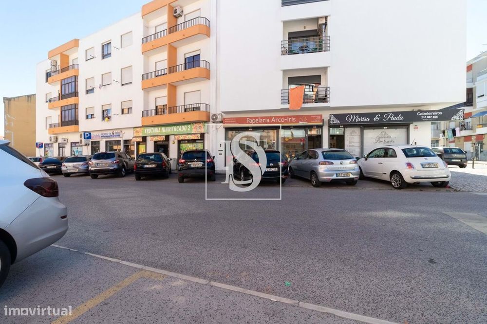 Loja Rua Central Baixa da Banheira