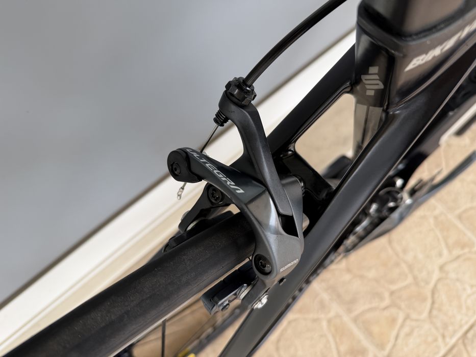 Bicicleta de estrada em carbono - XXS - Bem equipada
