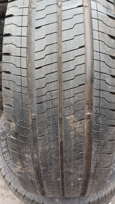 235 65 16с Continental Van Contact Eco