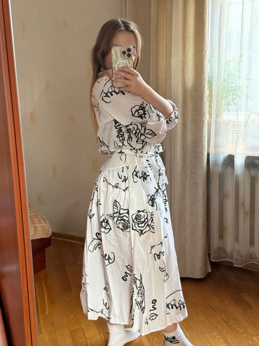 Сукня жіноча довга