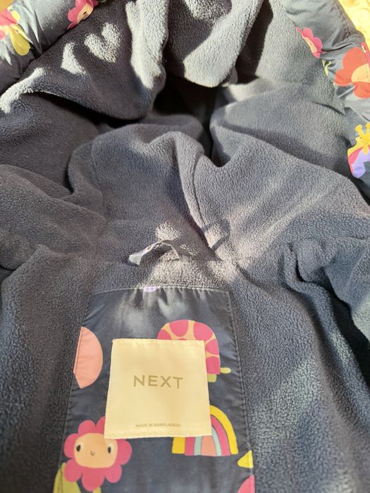 Тепла куртка Next на флісі 4-5 років 110р