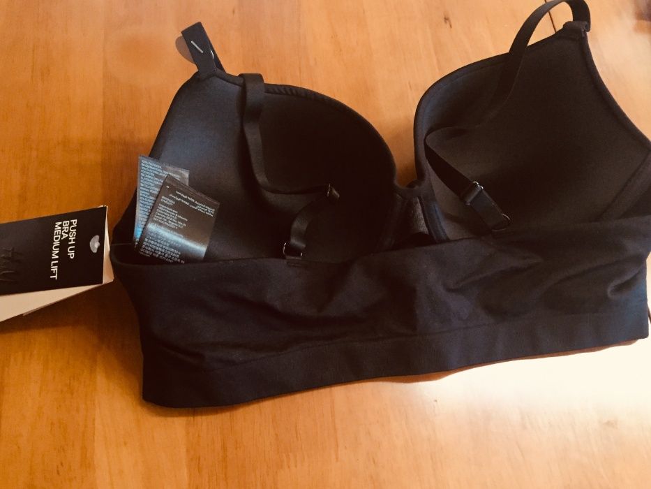 Набор бюстгальтер плюс трусики  80 B, С  Италия