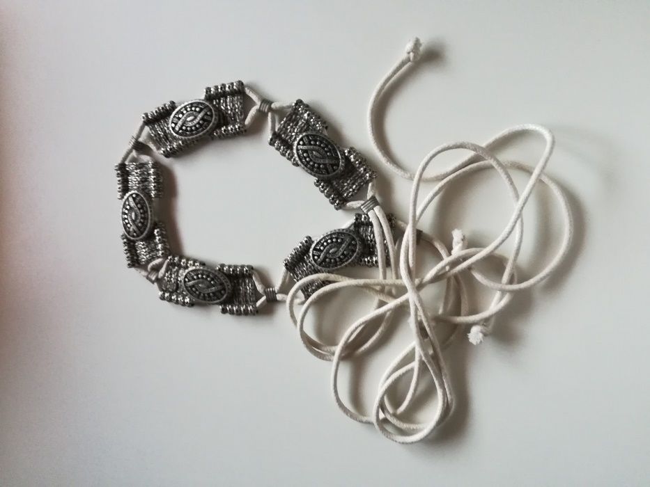 Cinto mulher em fio e metal