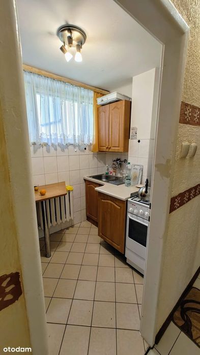 Przytulne mieszkanko na spokojnym osiedlu. 34m2. Parter. 2 pokoje.