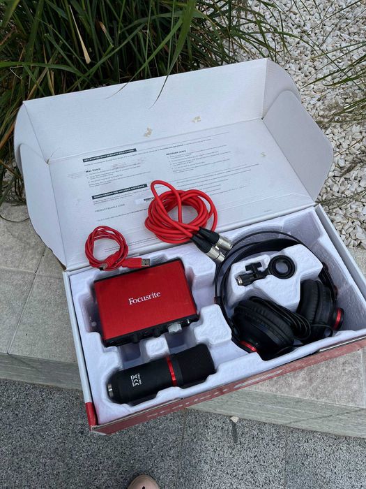 Комплект звукозапису Focusrite Scarlett Solo Studio 2nd Gen