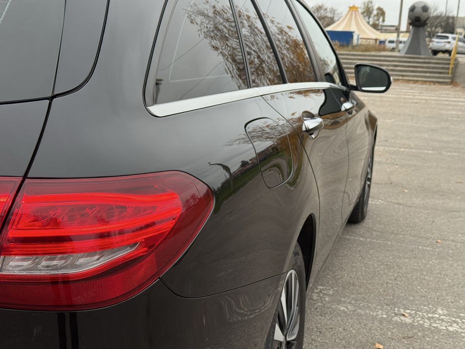 Mercedes-Benz C220d Состояние 10/10