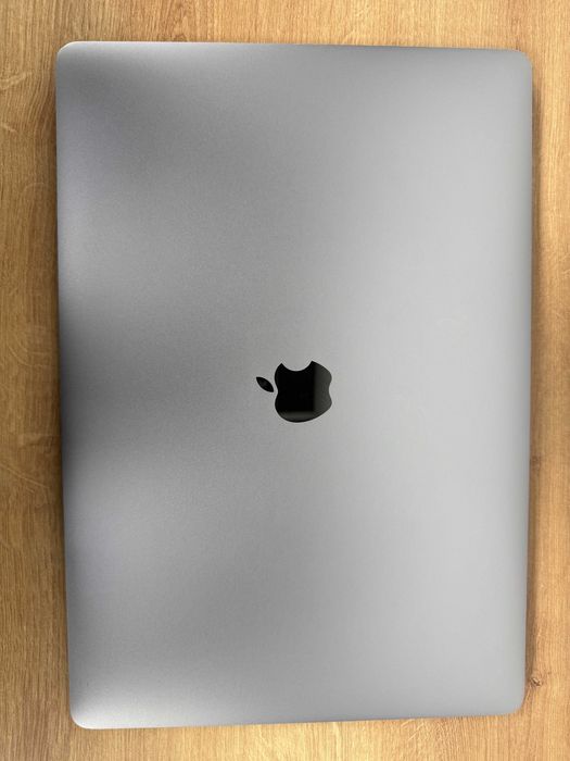 Macbook Pro 15” 2018(19) I7|16|256|560X-4GB • Гарантія Макбук 2 цикла