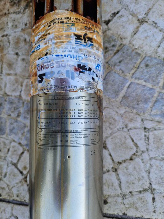 Eletrobomba submersível trifásica franklin