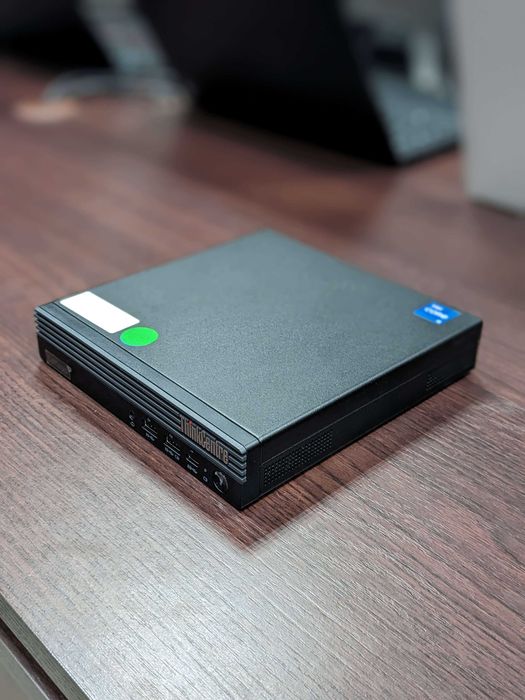 Komputer Lenovo ThinkCentre M70q 16GB / 512GB SSD – kompaktowy PC biznesowy Tiny