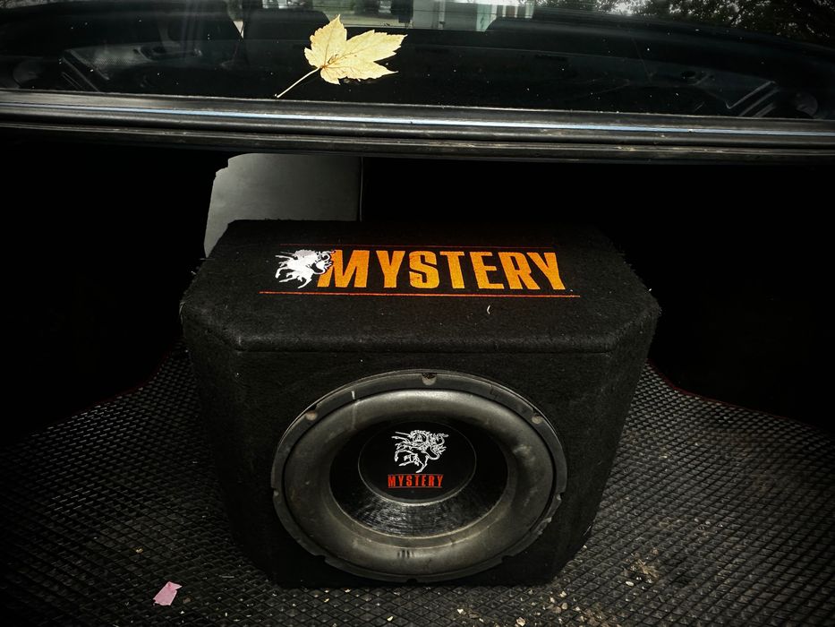 Продам активний автомобільний сабвуфер Mystery у чудовому робочому стані.