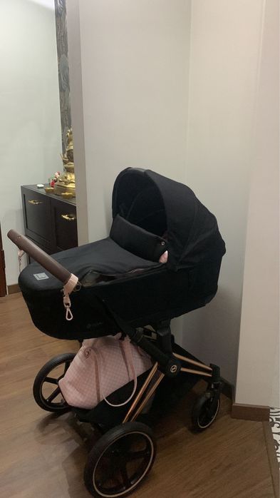 Carrinho Cybex com alcofa ovo