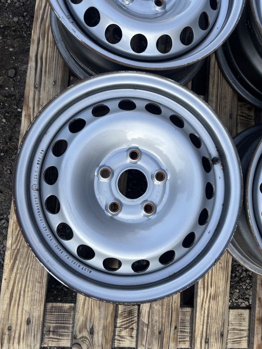 Komplet felg stalowych 15” 5x112
