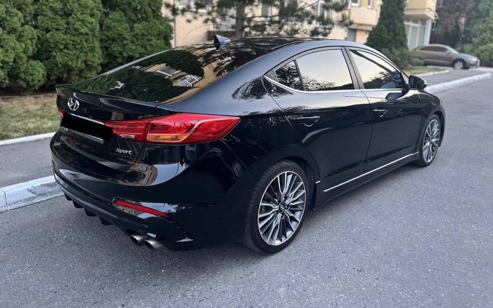 Оренда авто Hyundai Elantra 2800 неділя