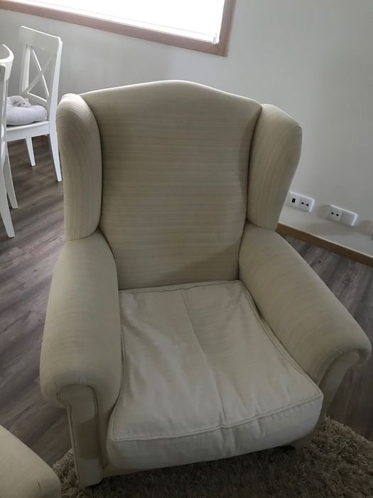 Sofás de tecido de cor branca