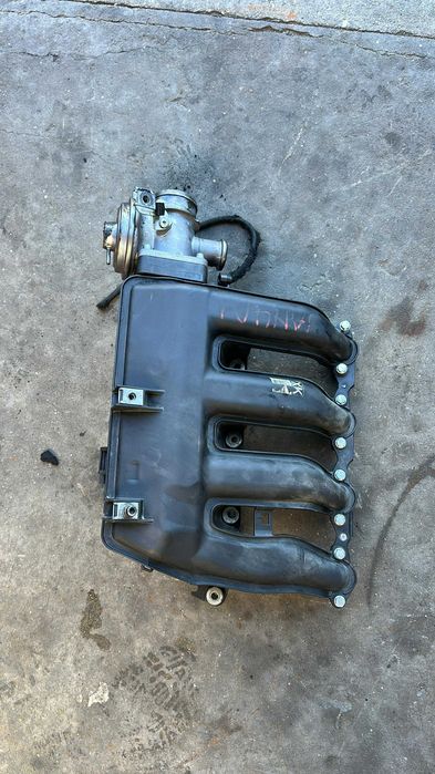 Coletor admissão BMW e46 150cv