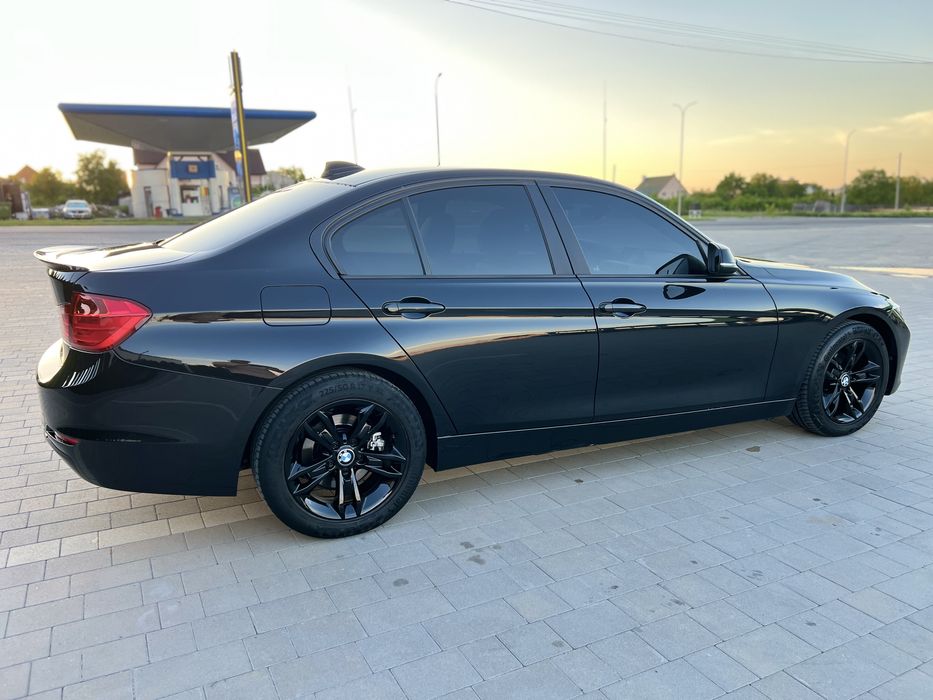 BMW 3 Серії (F30)