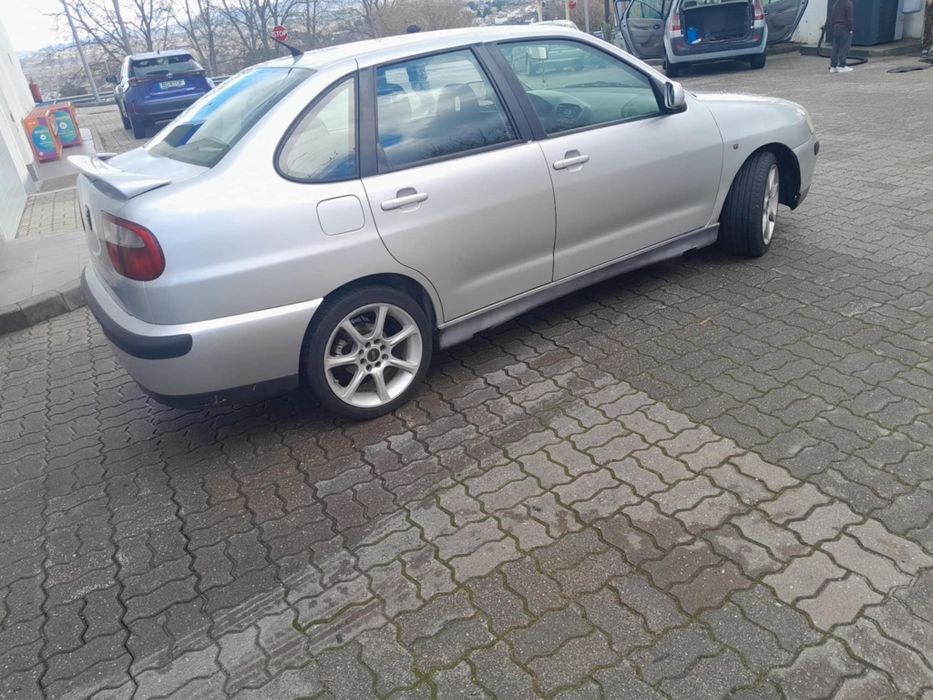 SEAT Córdoba 1.9 tdi 110 CV de 2001