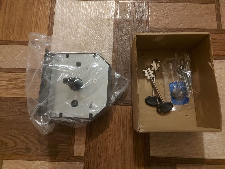 Продам замок шерлок 06.61