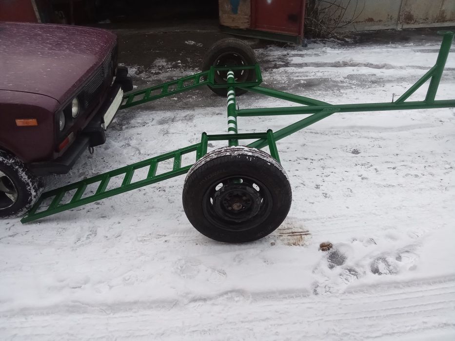 Продам лафет частичной погрузки для всех моделей авто  ширина 2 метра.