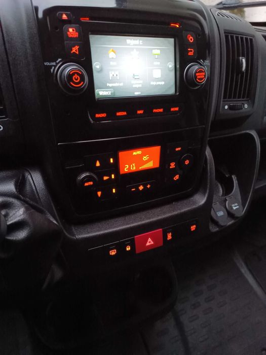 Peugeot Boxer 2.0 HDI 130KM 2019 bogate wyp. bezwypadkowy od os. pryw.