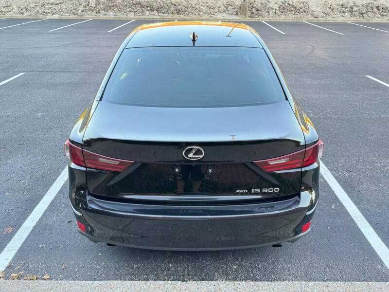 2016 Lexus IS 300
