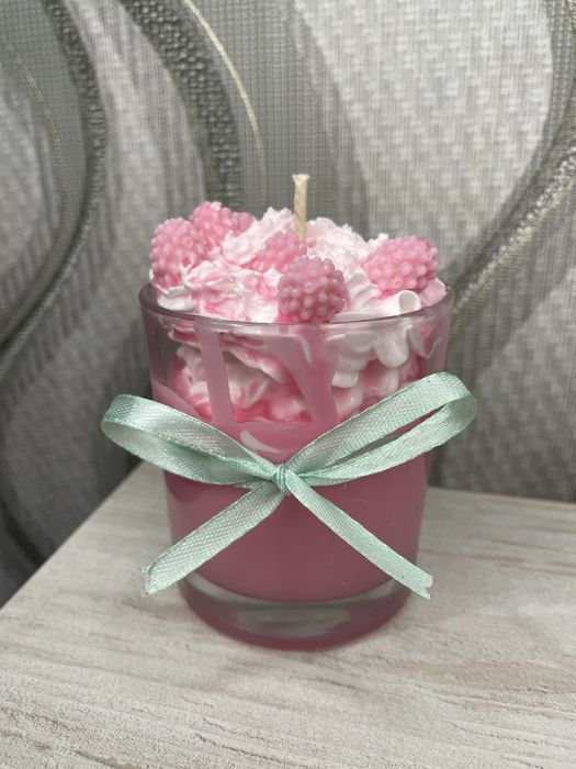 десертна арома свічка «ніжно рожева малинка» запах ванілі та манго