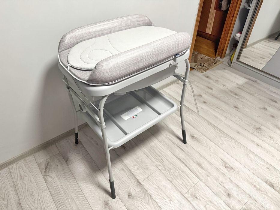 Столик для сповивання з ванночкою - Chicco - Cuddle & Bubble