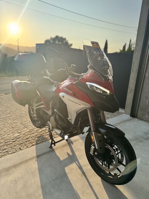 Ducati multistrada v4 S