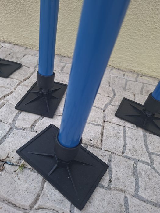 Suportes telescópicos.