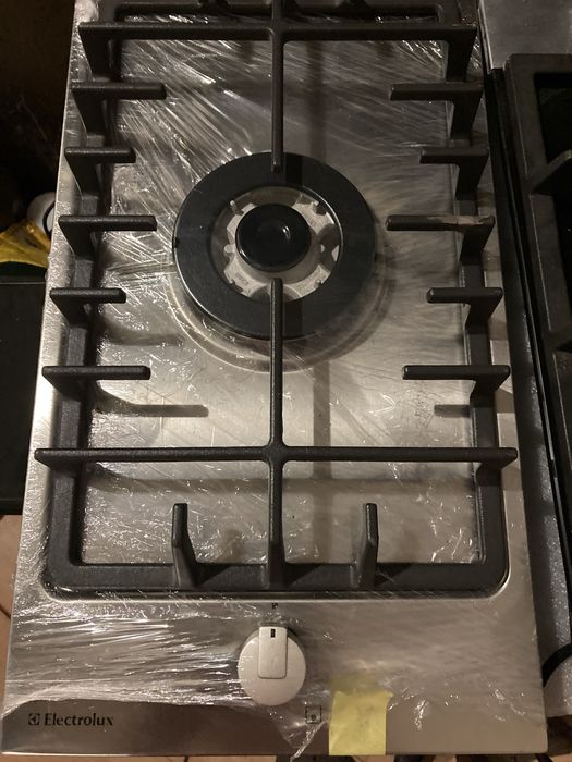 Газова варочна поверхня Electrolux
