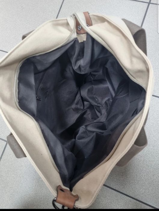 Beżowa torebka damska listonoszka