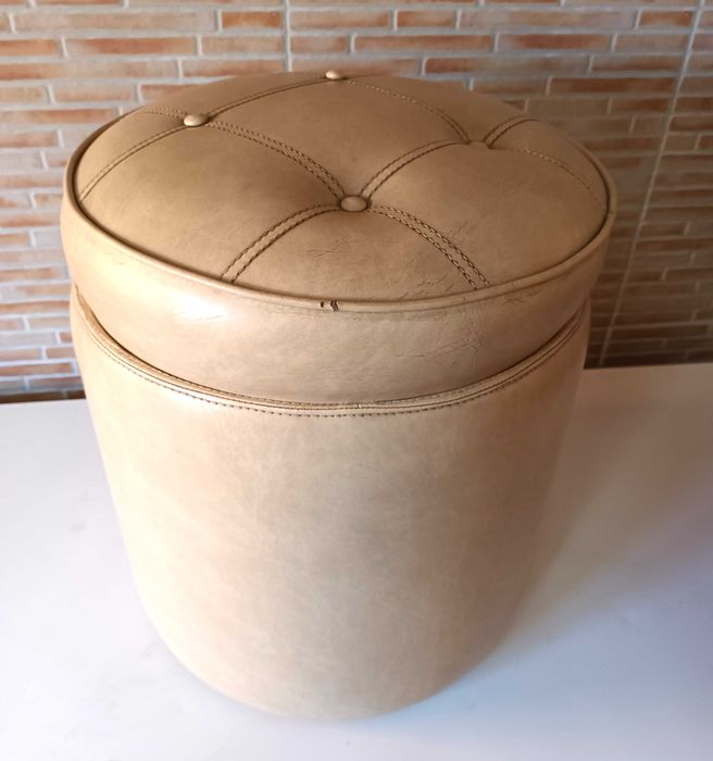 Banco com arrumação - Pele sintética