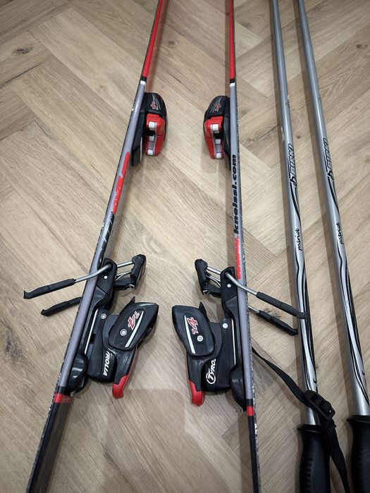 Narty KNEISSL 130-135 cm