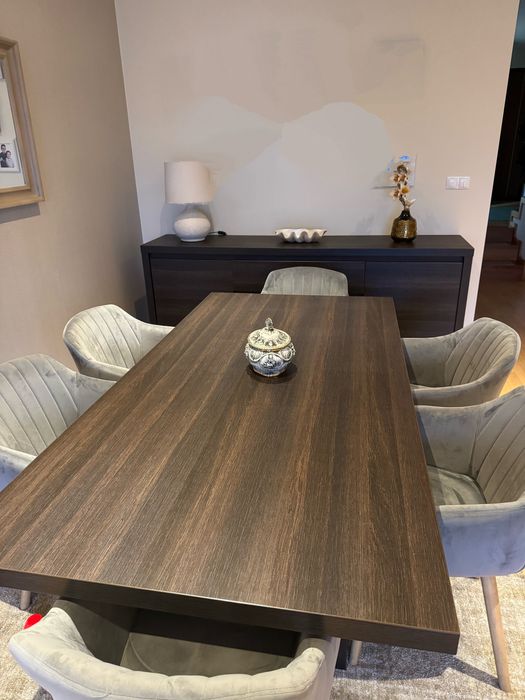 Mesa e aparador Wengue