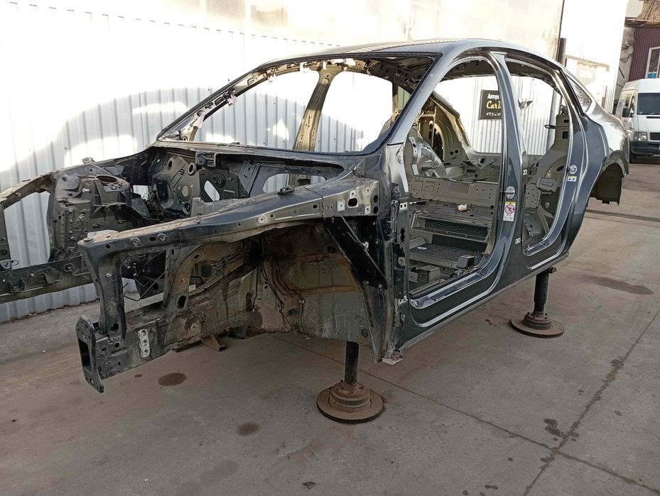 Кузов Четверть Лонжерон Порезка E-TRON Sportback 50 71kwh