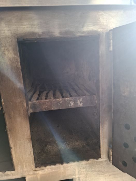 Fogão e forno de ferro revestido a Inox