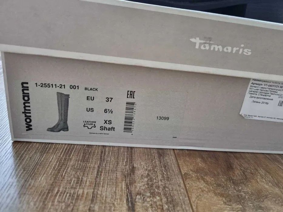Жіночі демі-сезонні шкіряні чоботи марки Tamaris , 37 р.