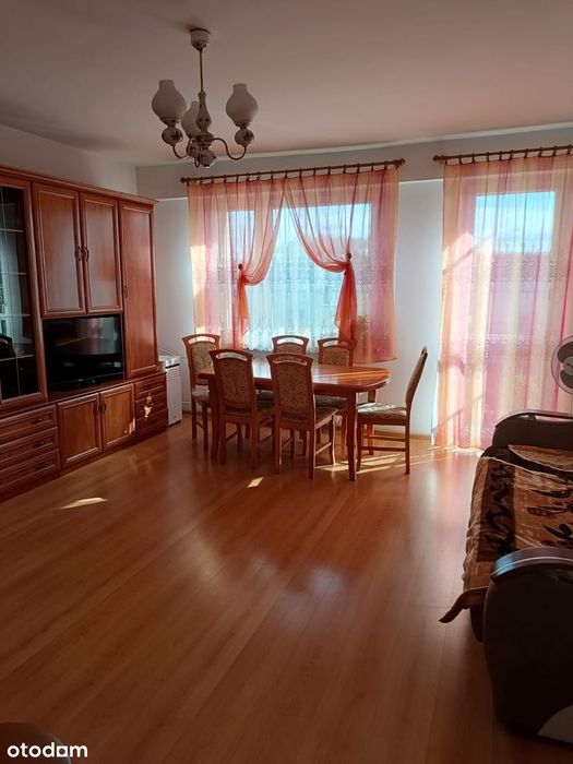 Sprzedam przestronne mieszkanie 3 pokojowe os Dolnośląskie