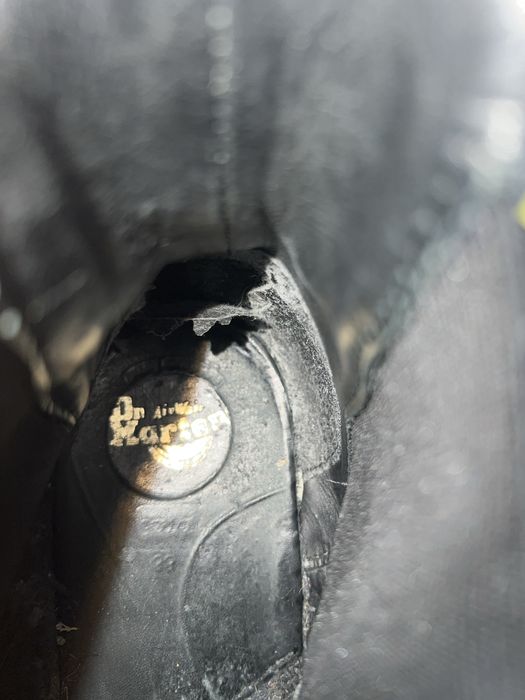 Sprzedam buty sztyblety firmy Dr Martens model Laura rozmiar 38 w 24.