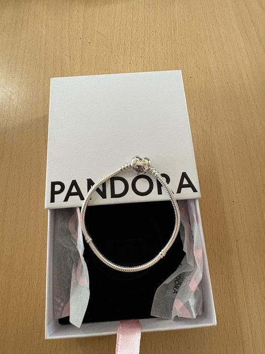 Vendo pulseira pandora